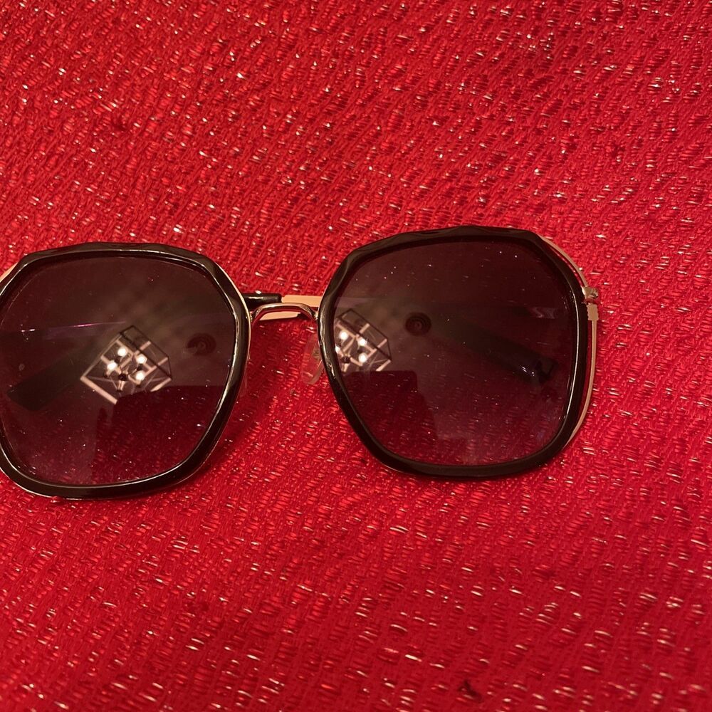 Nanette Lepore Oversized Geometric Sunglasses Black Gold Metal Frame